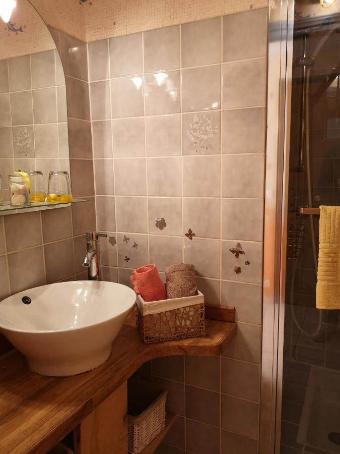 Bed and Breakfast Le Vieux Sechoir Miers Exterior foto